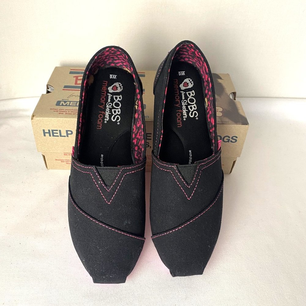 Bobs from Sketchers Shoes (Size 6)